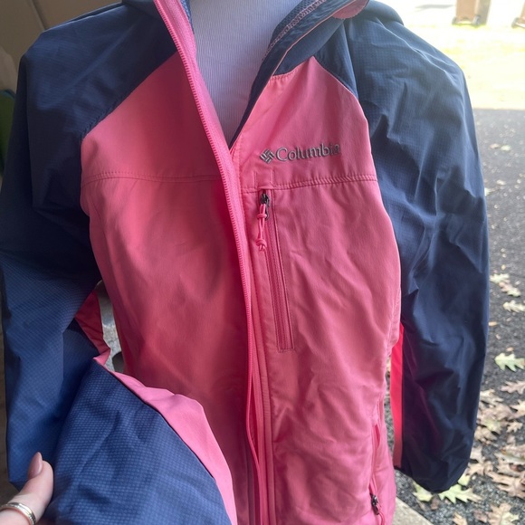 Columbia Softshell Jacket Women Medium Pink Blue Lightweight Hooded Full Zip - Picture 3 of 5